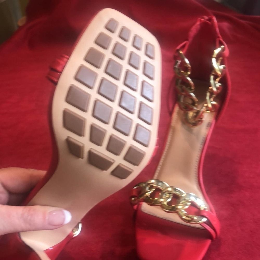 NEW Shoe Dazzle sandals chain detail size 9 - Picture 7 of 8